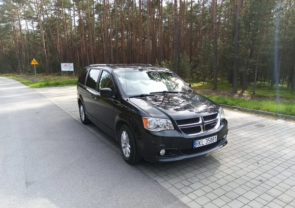 Dodge Grand Caravan cena 64500 przebieg: 188000, rok produkcji 2018 z Biała małe 154